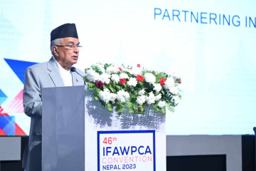 अर्थतन्त्रलाई चलायमान बनाउन निर्माण व्यवसायीको भूमिका महत्त्वपूर्ण: राष्ट्रपति पौडेल